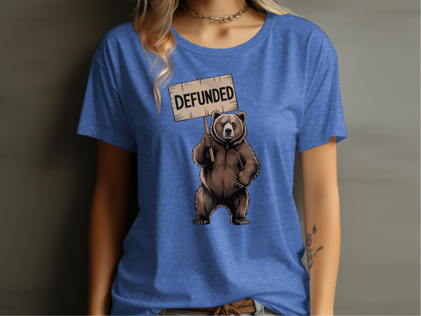 Defunded Bear Graphic Shirt for Casual Wear product type