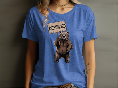 Defunded Bear Graphic Shirt for Casual Wear product type